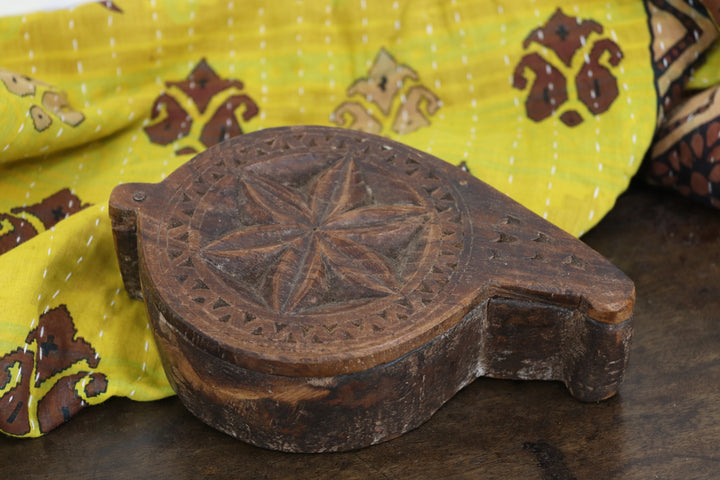 Antique Oriental Spice Container