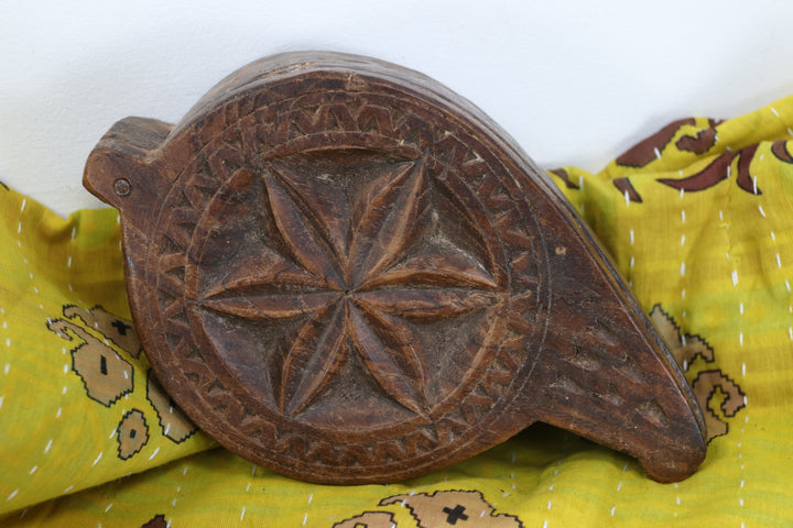 Antique Oriental Spice Container