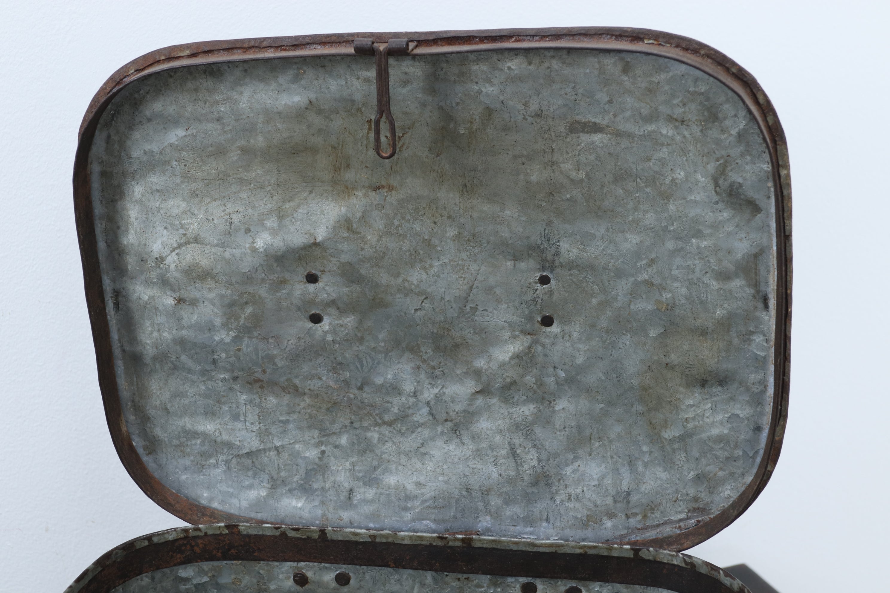 Antique Indian Smaller Metal Oval Container – Apeman Interiors