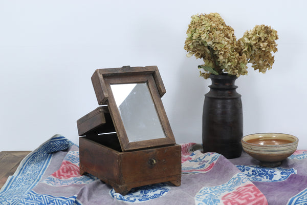 Early 20th Century Indian Wooden Barbers Box