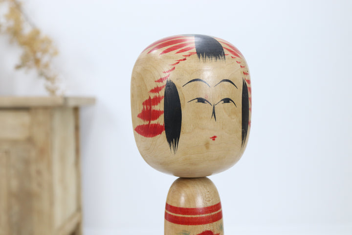 Vintage 20th century handmade painted wooden kokeshi dolls 