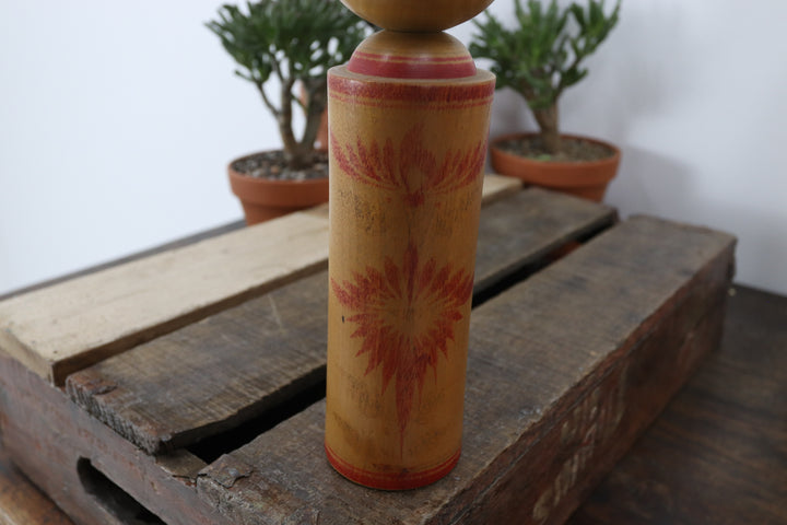 Vintage asian Figurine 