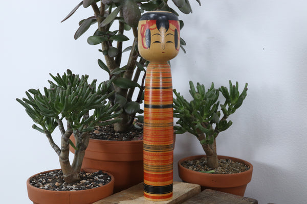 Vintage asian Figurine 