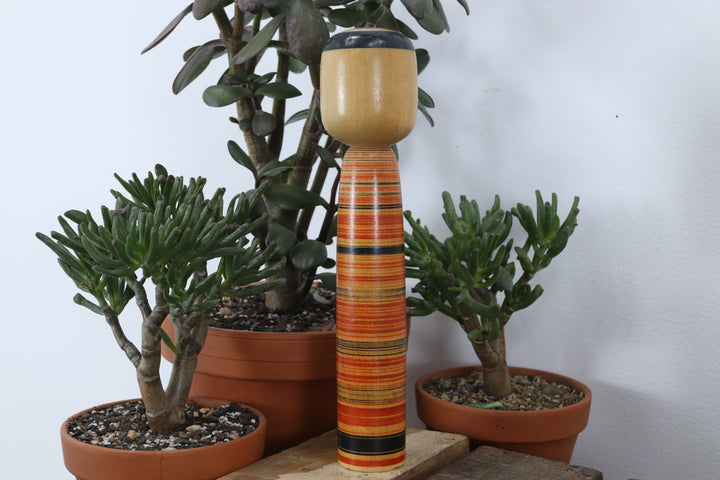 Vintage asian Figurine 