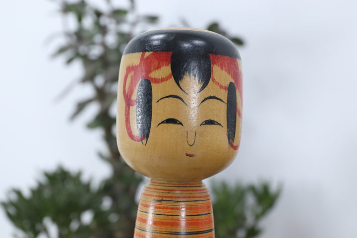 Vintage asian Figurine 
