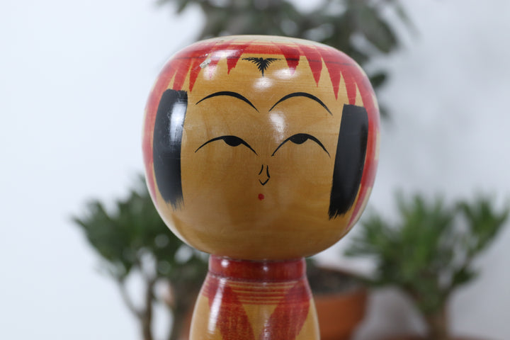 Vintage asian Figurine 