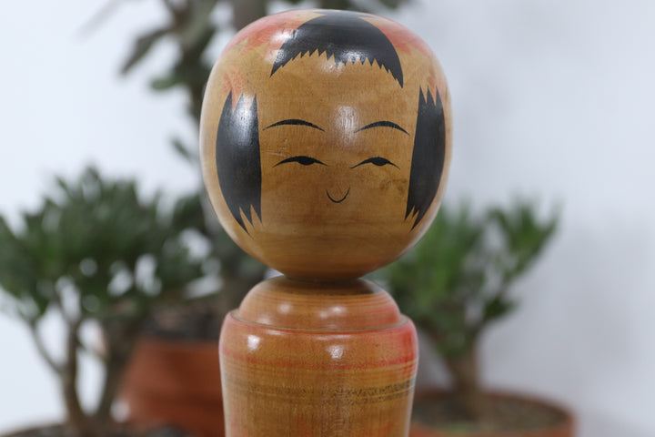 Vintage asian Figurine 