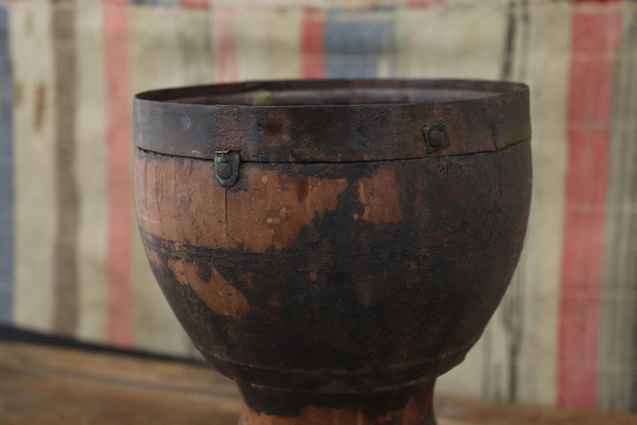 Antique Oriental Handmade Hourglass Pot