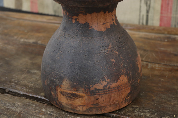 Antique Oriental Handmade Hourglass Pot