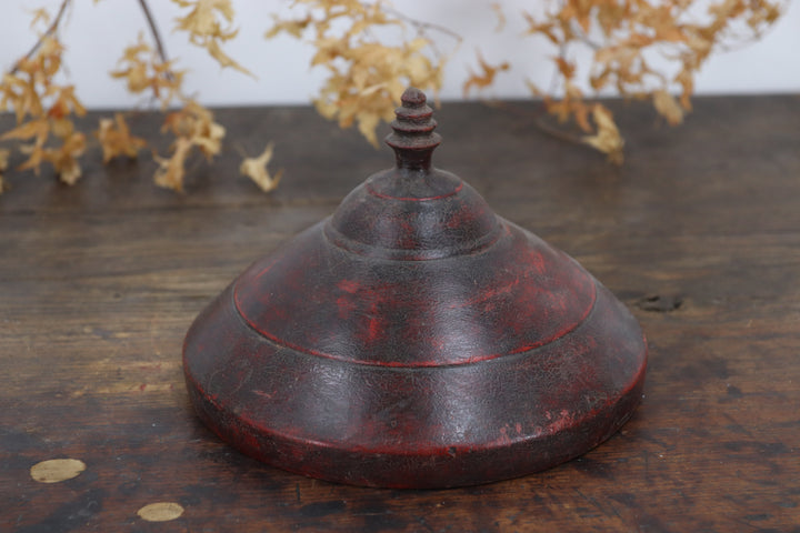 Antique Scarlett Oriental Container