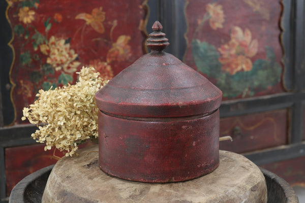 Late 19th Century Large Red Tikka Box (1)