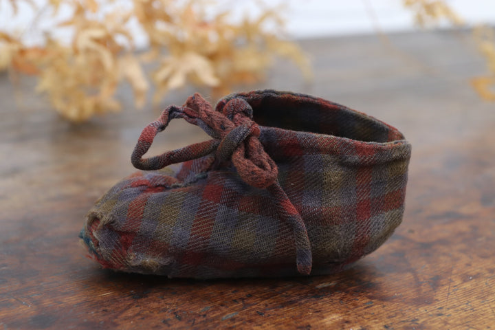 Antique Chequered Cotton Asian Shoes