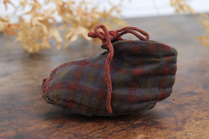 Antique Chequered Cotton Asian Shoes