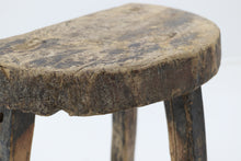 Load image into Gallery viewer, Vintage 1920’s elm wooden seat 