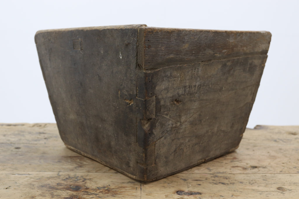 Vintage wooden paddy trug 