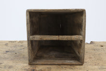 Load image into Gallery viewer, Vintage wooden paddy trug 