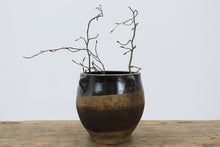 Load image into Gallery viewer, Vintage asian black preserving  bowl