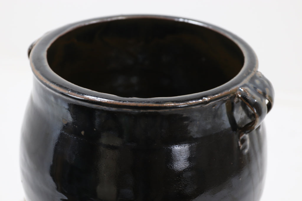 Antique asian ceramic black pot 