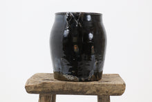 Load image into Gallery viewer, Antique asian ceramic black pot 