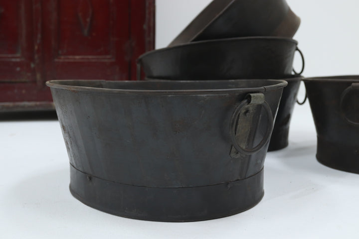 Vintage metal planter with handles